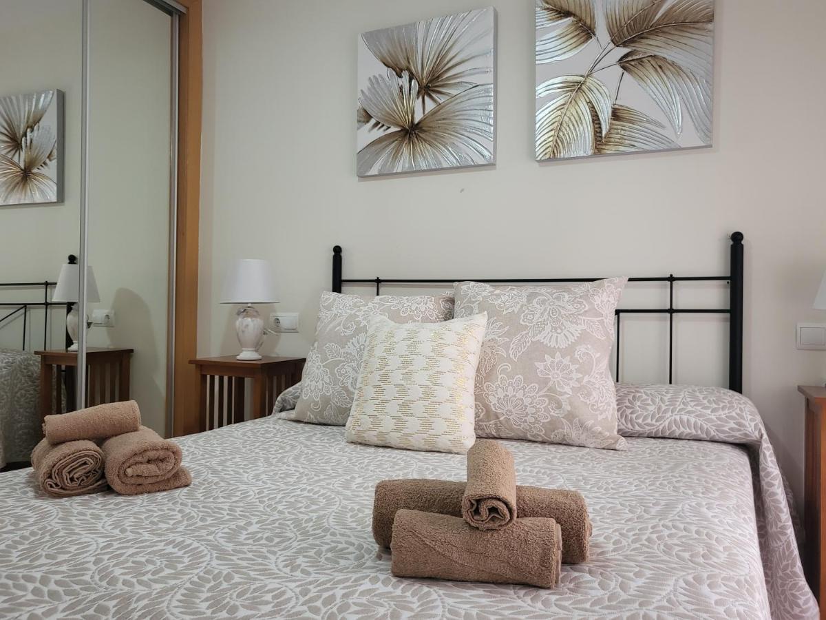 Bajo Precioso En Primera Linea De Vera-playa Con Piscina Privada Y Terraza! * Vera